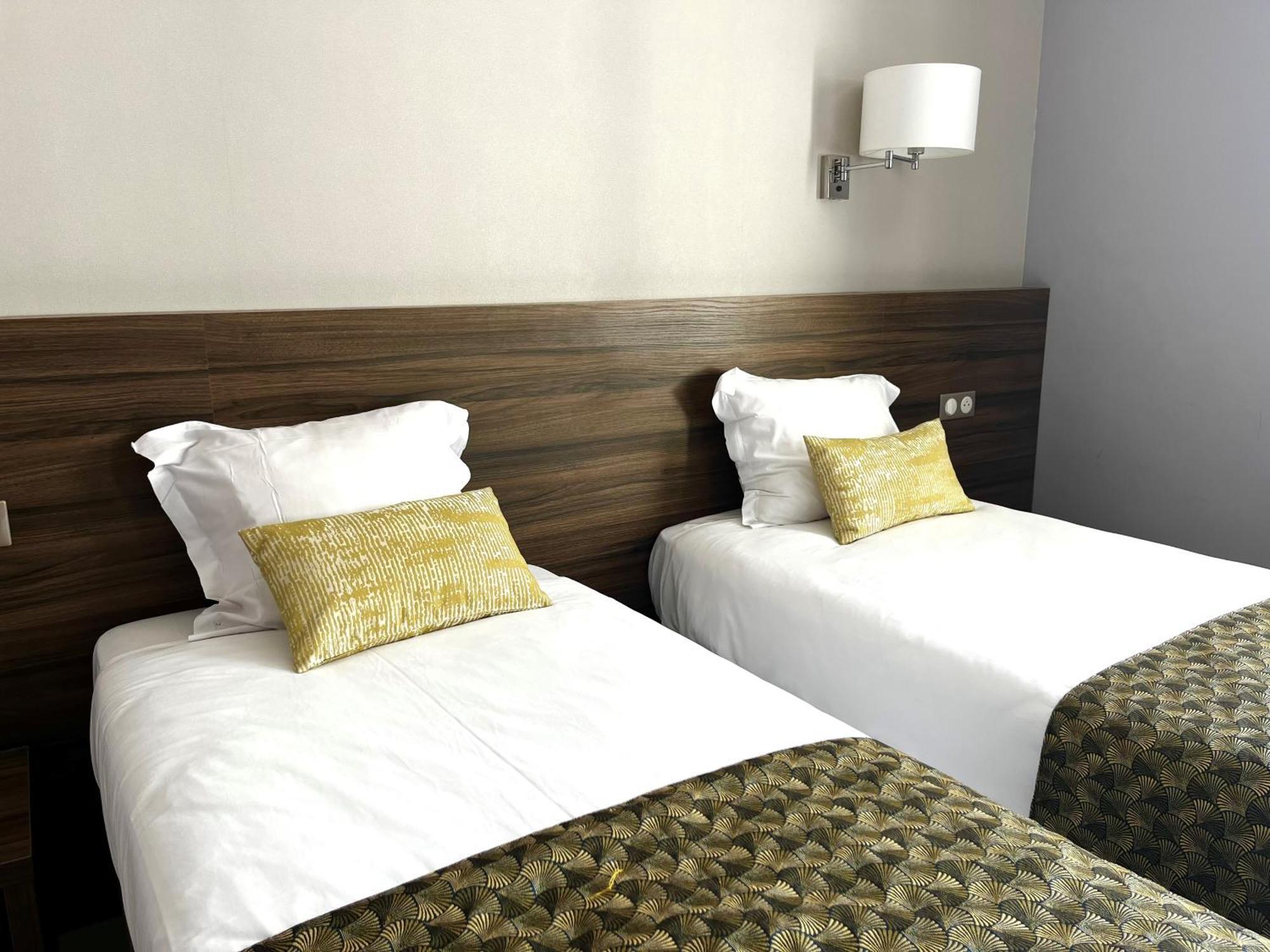 Hotellerie L'Enclos Rey Paris Exterior photo