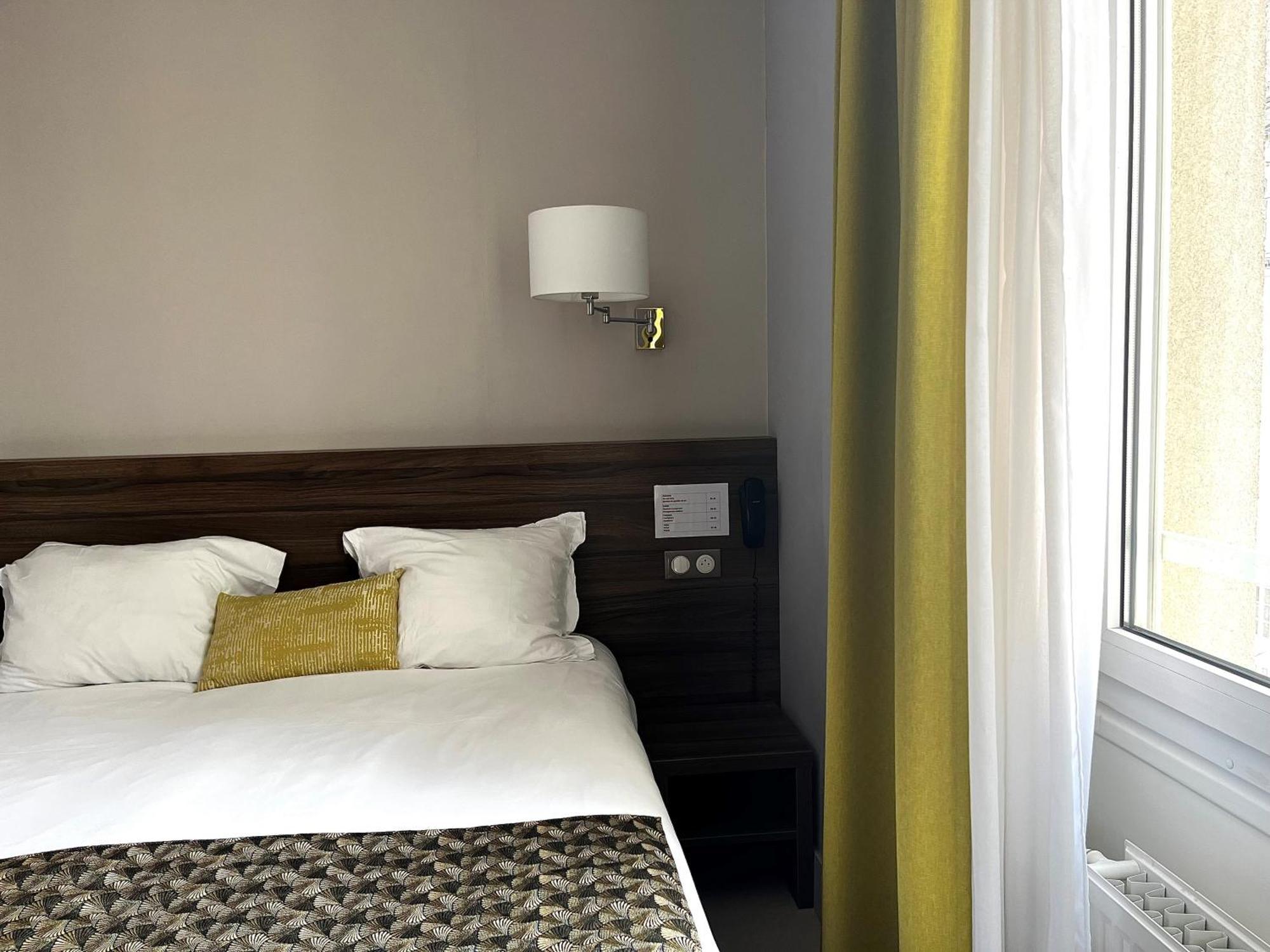 Hotellerie L'Enclos Rey Paris Exterior photo
